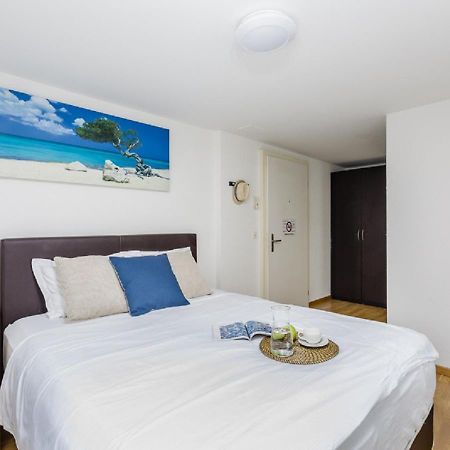 Swiss Star Guesthouse District 4 - Contactless Self Check-In 苏黎世 外观 照片